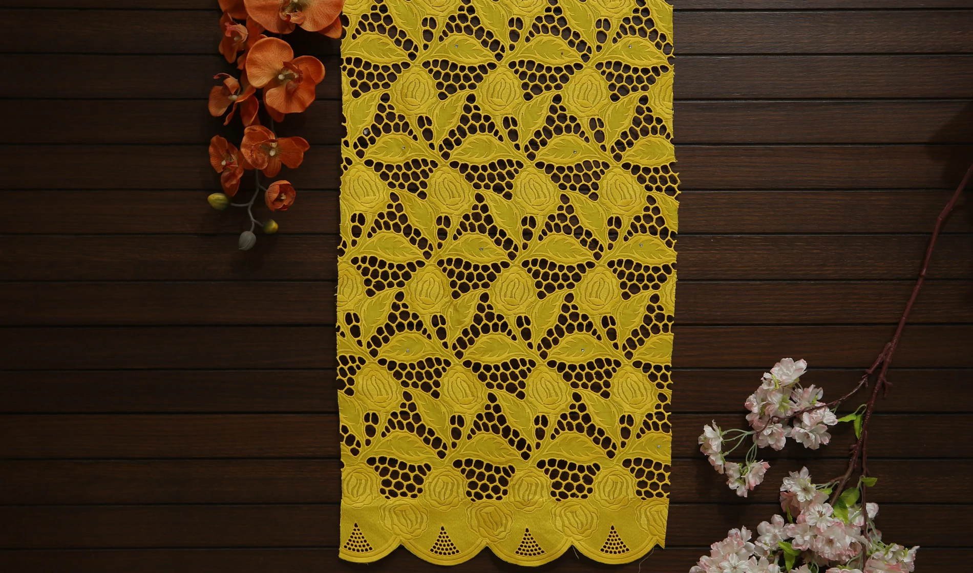 schiffli embroidery designs